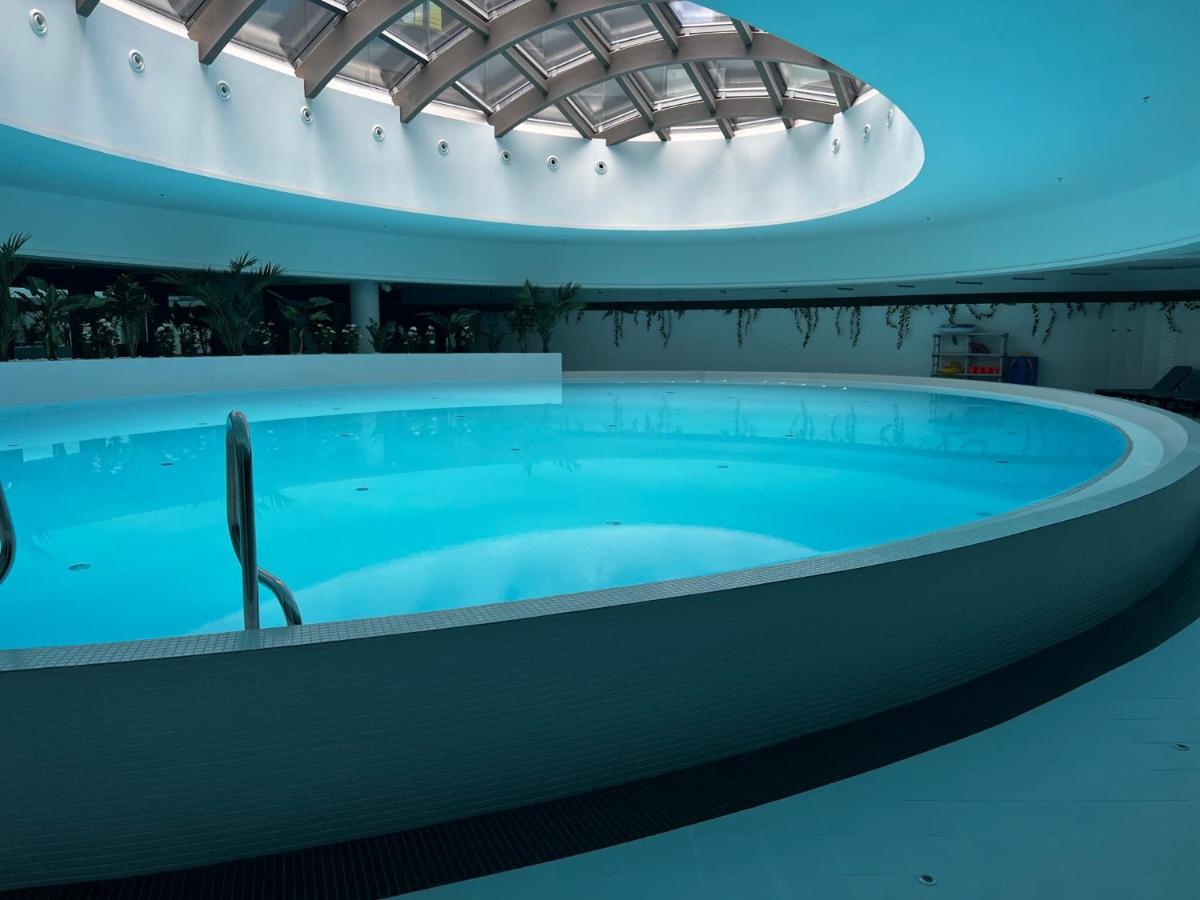 Hanza Tower Bohemia 22 Pool & Jacuzzi Estetino Exterior foto